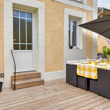 Holiday home Adorable Maison De 75m2 Avec Grande Terrasse Et Barbecue - 3 *